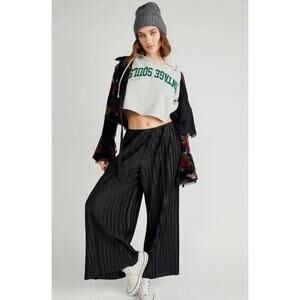 Free People Winona Pleated Flare Pants High Rise Wide Leg Black Size M Capsule